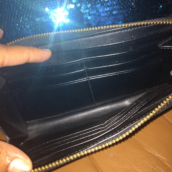 Kate spade multiple sections wallet - Picture 5 of 6